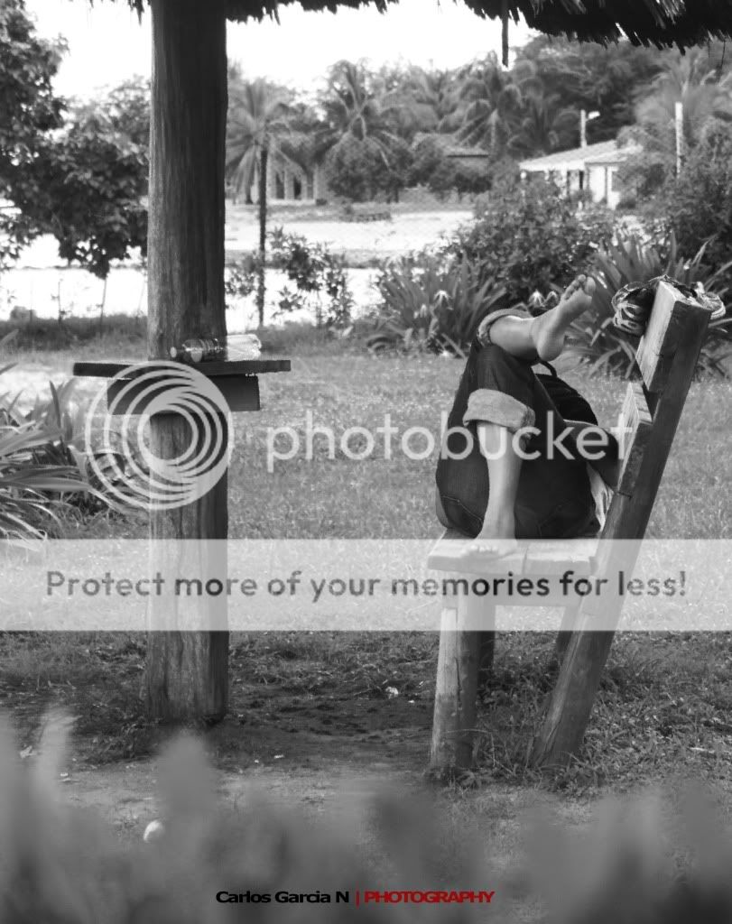 IMAGE: http://i919.photobucket.com/albums/ad35/surgeonhawkeye/Best/IJ966.jpg