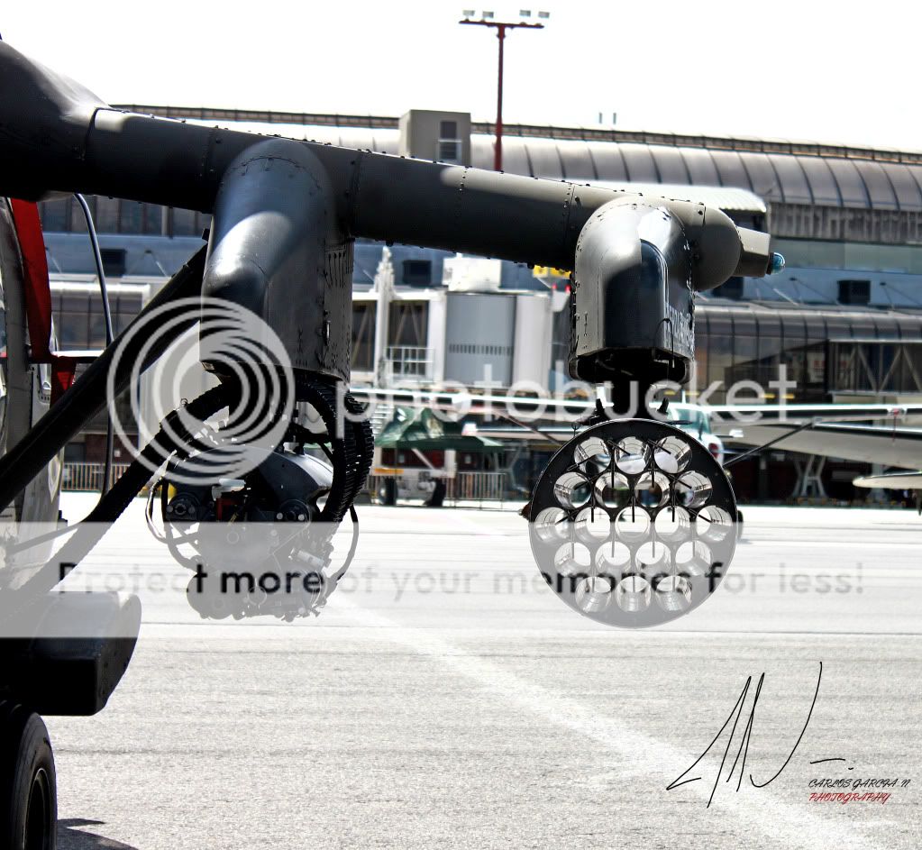 IMAGE: http://i919.photobucket.com/albums/ad35/surgeonhawkeye/F%20Air%202011/Fair20111744Arpiaguns.jpg