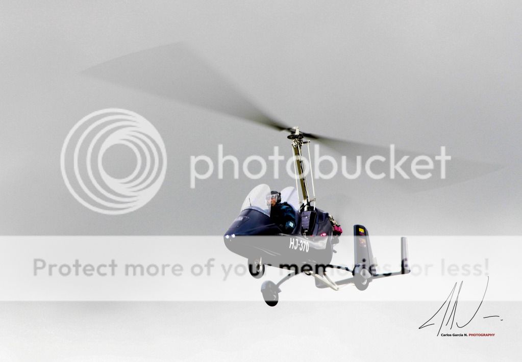 IMAGE: http://i919.photobucket.com/albums/ad35/surgeonhawkeye/Planes/show1226.jpg