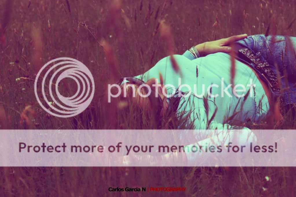 IMAGE: http://i919.photobucket.com/albums/ad35/surgeonhawkeye/Retratos/Halloween100412.jpg