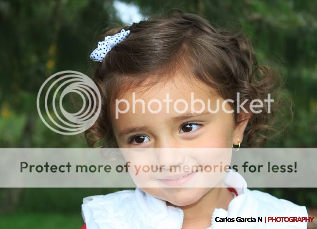 IMAGE: http://i919.photobucket.com/albums/ad35/surgeonhawkeye/Retratos/ago10133.jpg