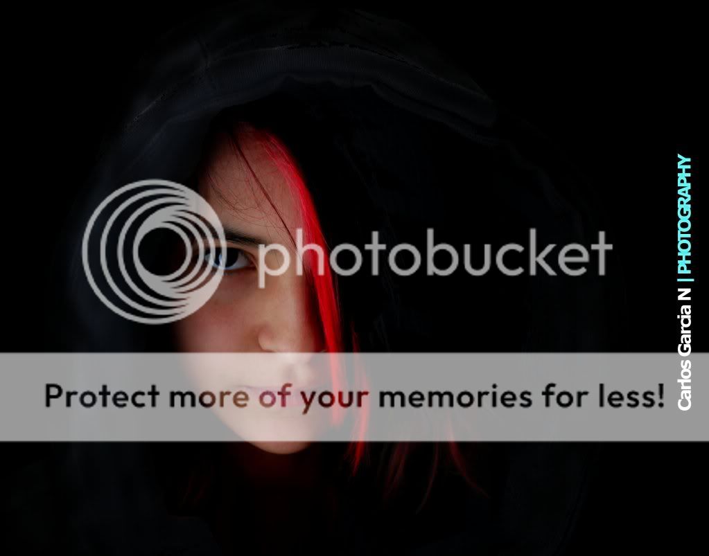 IMAGE: http://i919.photobucket.com/albums/ad35/surgeonhawkeye/Retratos/caro3.jpg