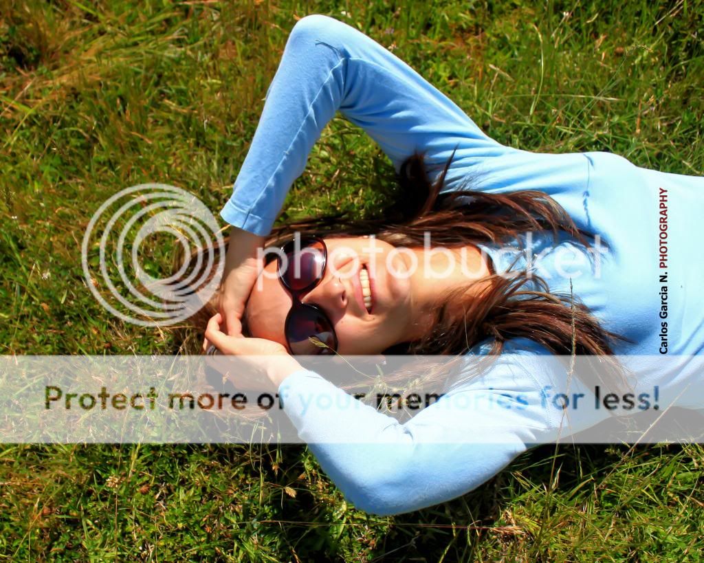 IMAGE: http://i919.photobucket.com/albums/ad35/surgeonhawkeye/Retratos/nov22200-1_zps0dd07b75.jpg