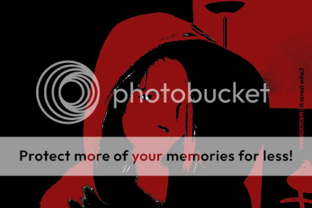 IMAGE: http://i919.photobucket.com/albums/ad35/surgeonhawkeye/Retratos/raw015.jpg