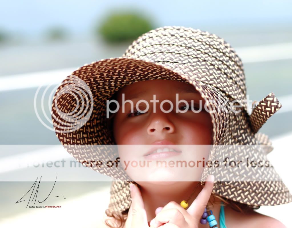 IMAGE: http://i919.photobucket.com/albums/ad35/surgeonhawkeye/SanAndres321.jpg