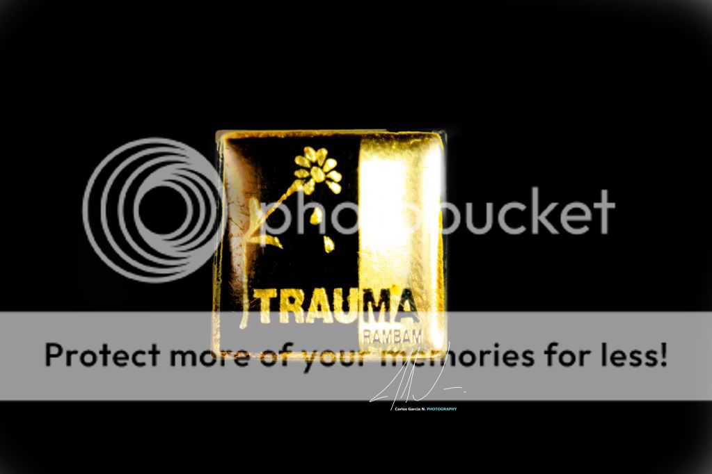 IMAGE: http://i919.photobucket.com/albums/ad35/surgeonhawkeye/Things%20that%20make%20me%20proud/PinRambam.jpg