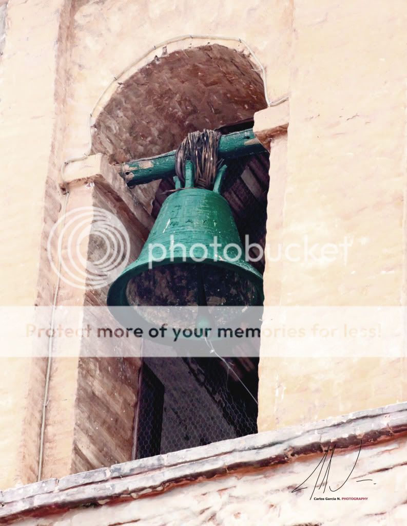 IMAGE: http://i919.photobucket.com/albums/ad35/surgeonhawkeye/Travel/17032012-VilladeLeyvaIglesias11.jpg