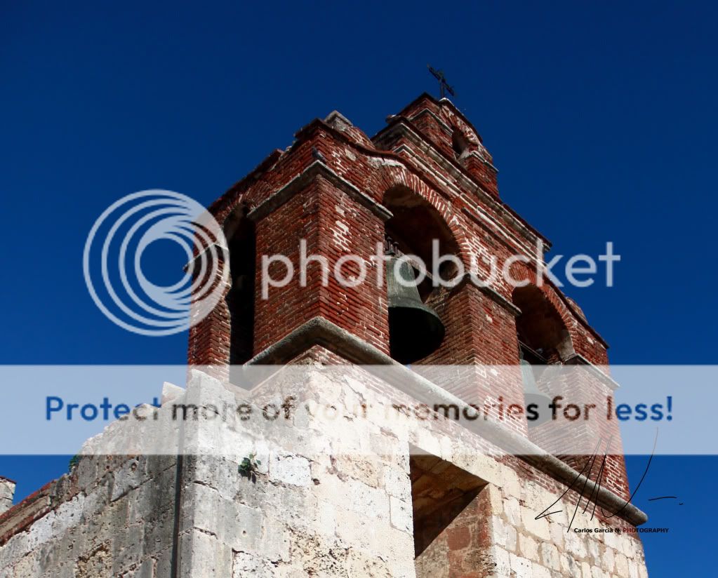 IMAGE: http://i919.photobucket.com/albums/ad35/surgeonhawkeye/Travel/Stodomingobells.jpg