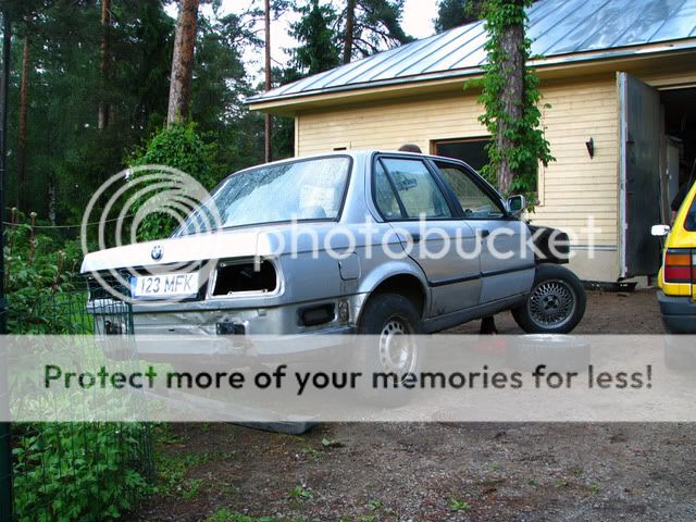 E30002.jpg